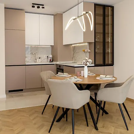Cozy Living In Family Garden With Parking Space By Flat Manаger * Warna