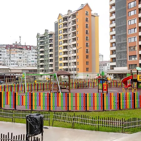 Cozy Living In Family Garden With Parking Space By Flat Manаger *